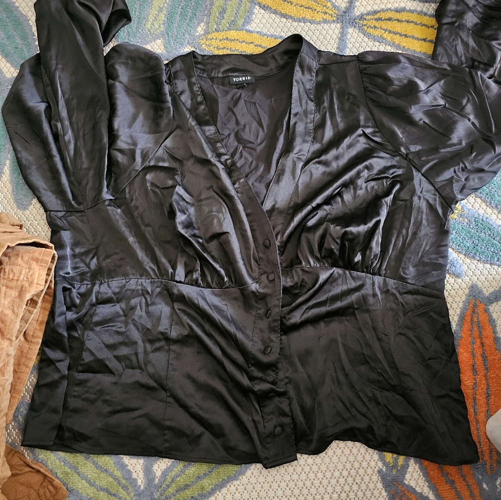 Black blouse
